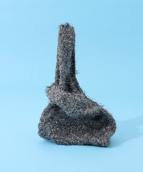 NOLLEY’S(ノーリーズ)の「フィルムラメニットバッグ(バックパック/リュック・レディース・ブラック/ベージュ・FREE)」の11枚目の写真