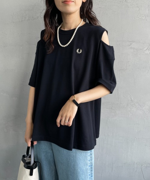 国内配送★FRED PERRY★カット アウト Tシャツ 華奢見え◎ FRED PERRY フレッドペリー カット アウト Tシャツ G7148