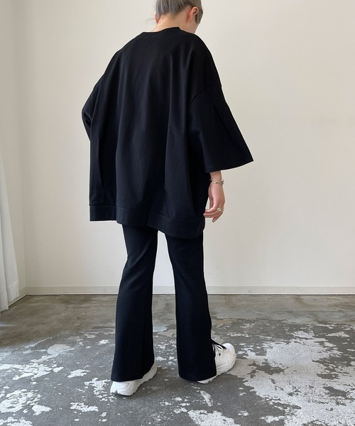 y/m by MIHO（イムバイミホ）の「ビッグシルエットTシャツ（Tシャツ/カットソー・レディース・ブラック/ホワイト/マルチ・FREE）」の17枚目の写真