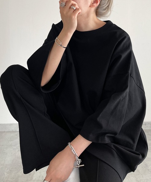 y/m by MIHO（イムバイミホ）の「ビッグシルエットTシャツ（Tシャツ/カットソー・レディース・ブラック/ホワイト/マルチ・FREE）」の4枚目の写真