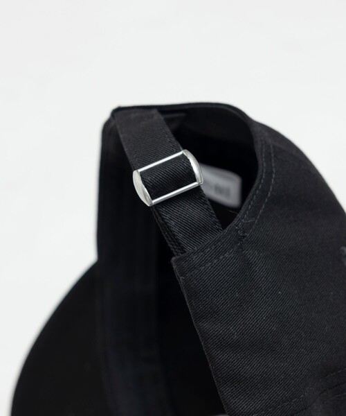 FREAK'S STORE（フリークスストア）の「tombonia/トムボニア 別注 ワンポイント刺繍 ６パネル キャップ（キャップ・メンズ・ブラック/ベージュ/ネイビー・ﾌﾘ-）」の5枚目の写真