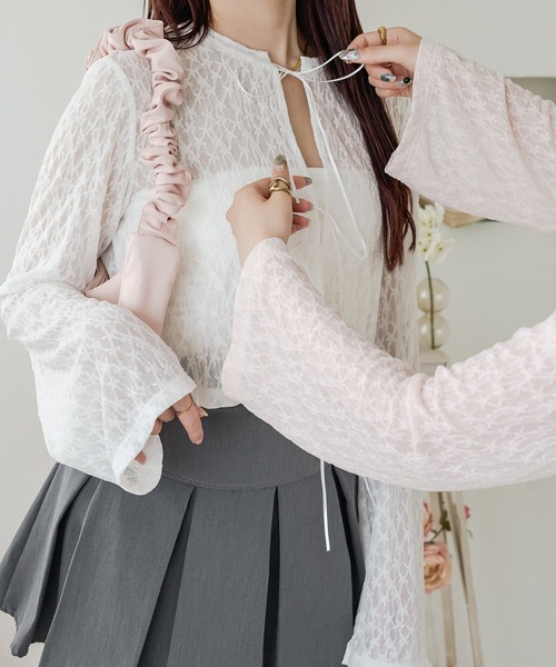 Ambre Neige(アンブルネージュ)の「sheer lace ribbon tops / シアーレースリボントップス(シャツ/ブラウス・レディース・ベビーピンク/ライトブルー/オフホワイト・FREE)」の6枚目の写真