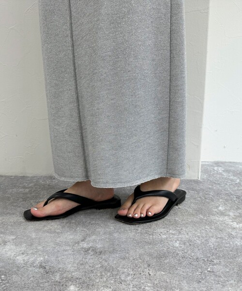 fredy emue（フレディエミュ）の「ラメ裏毛タイトスカート（スカート・レディース・ライトグレー/チャコールグレー・36/38）」の5枚目の写真