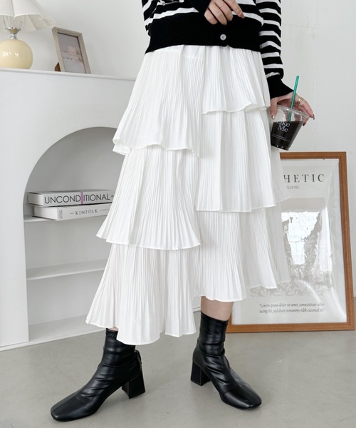 CLEA(クレア)の「ボリュームティアードスカート(スカート・レディース・ホワイト/アイボリー/ブラック/グレー・FREE)」の5枚目の写真