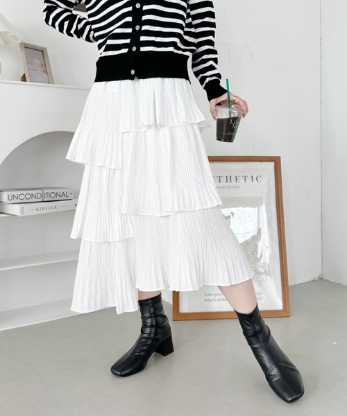 CLEA(クレア)の「ボリュームティアードスカート(スカート・レディース・ホワイト/アイボリー/ブラック/グレー・FREE)」の7枚目の写真