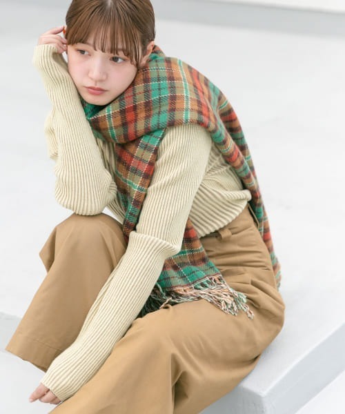 KBF（ケイビーエフ）の「『UR TECH』illi ランダムRIBハイネックニット