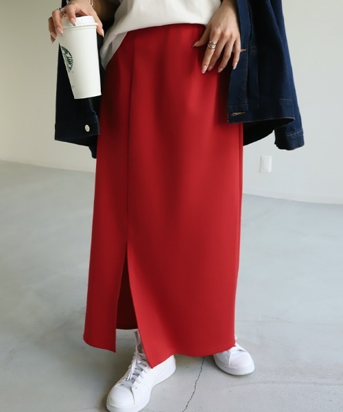 HUG.U（ハグユー）の「ストレッチナロースカート（スカート・レディース・ロイヤルブルー/ダークブラウン/レッド/ライム/ブラック/カーキ/アイボリー/グレイッシュベージュ/ダークグリーン/グレー・FREE）」の10枚目の写真