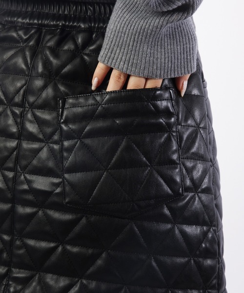 SPIRALGIRL（スパイラルガール）の「キルティングミニスカート（スカート・レディース・ブラック系/ブルー・FREE）」の11枚目の写真