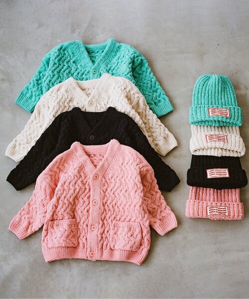 p.premier（ピードットプルミエ）の「ワッペンデザインニット帽（ニットキャップ/ビーニー・キッズ・ブルー/アイボリー/ブラック/ピンク・58/54/50）」の8枚目の写真