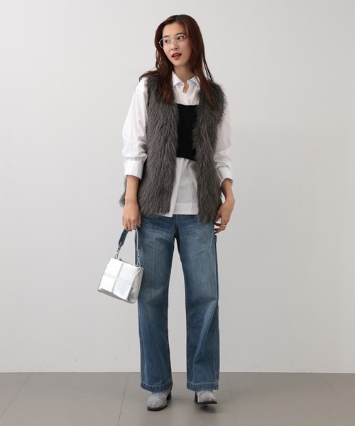 saloon(サルーン)の「SALOON(サルーン)/ロングフォックスライクベスト ノースリーブ(ベスト・レディース・チャコール/ベージュ/アイボリー・FREE)」の22枚目の写真