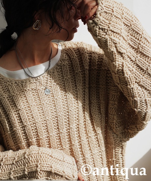 antiqua(アンティカ)の「ローゲージショートニット(ニット/セーター・レディース・ネイビー/ベージュ/ブラック・ONESIZE)」の9枚目の写真