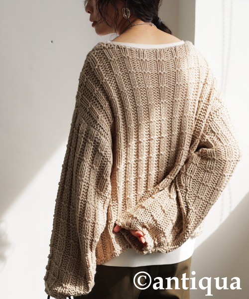 antiqua(アンティカ)の「ローゲージショートニット(ニット/セーター・レディース・ネイビー/ベージュ/ブラック・ONESIZE)」の10枚目の写真