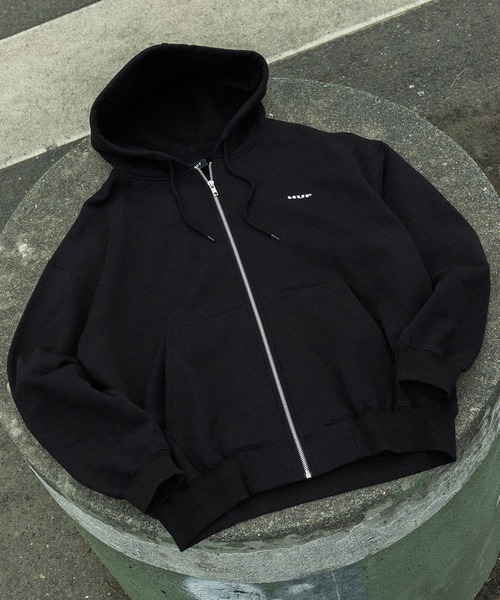 HUF（ハフ）の「MANHOLE FLEECE FULL ZIP HOODIE / HUF ハフ ヘビーウェイト プリントロゴ パーカー（パーカー・メンズ・アッシュグレー/ブラック/ネイビー・X-LARGE/LARGE/MEDIUM/SMALL/XX-LARGE）」の6枚目の写真