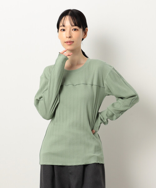 ONIGIRI(オニギリ)の「ランダムリブ クルーネックTシャツ (長袖)(Tシャツ/カットソー・レディース・グリーン/アイボリー/チャコール/イエロー・FREE)」の17枚目の写真
