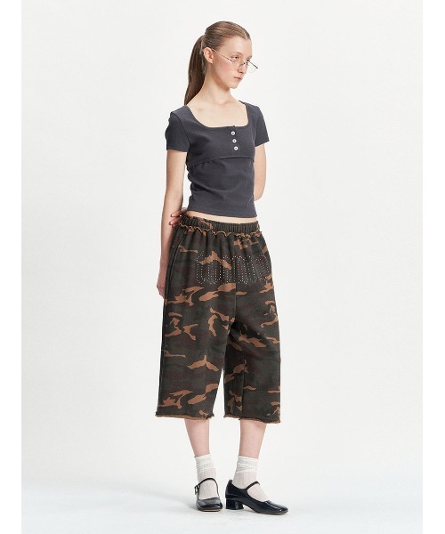 TUOMIO（トゥオミオ）の「BERMUDA SWEATPANTS（スウェットパンツ