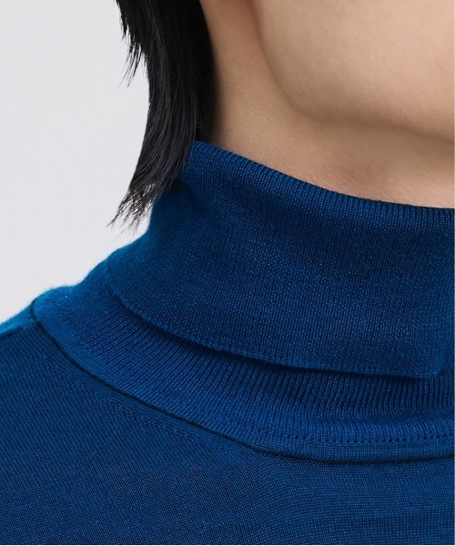 LAPIIS（ラピス）の「MERINO WOOL COLOR STITCH TURTLNECK KNIT（ニット/セーター・メンズ・ブラック/ブルー/オレンジ・LARGE/MEDIUM）」の10枚目の写真