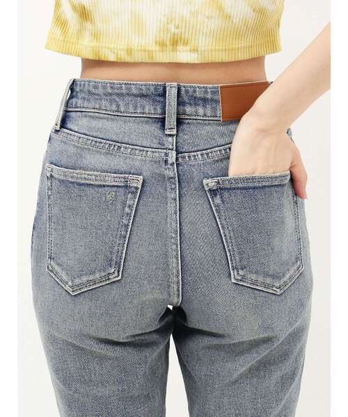 EVRIS（エヴリス）の「スリムフレアダメージデニムパンツ（デニムパンツ・レディース・ブラック/ブルー・MEDIUM/SMALL）」の22枚目の写真