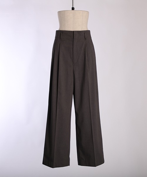 1chaku.（イッチャク）の「ハイウエストストレートパンツ（スラックス・レディース・チャコールグレー・マルチサイズ）」の6枚目の写真