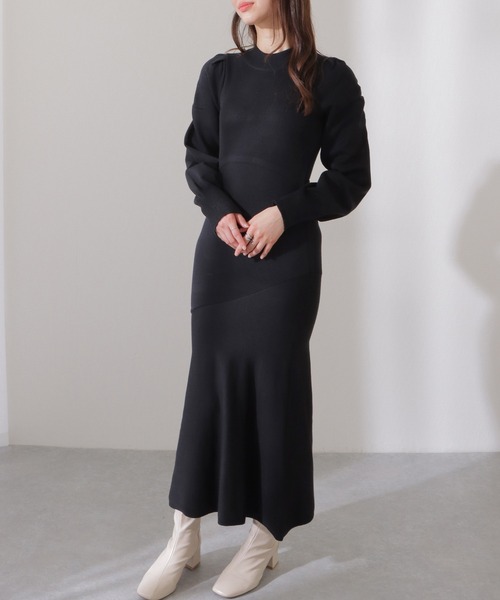 Lace Ladies(レースレディース)の「プチハイネック ギャザー袖 マーメイド ニット ワンピース(ワンピース・レディース・ピンク/ブルーグレー/ブラック・FREE/S)」の4枚目の写真