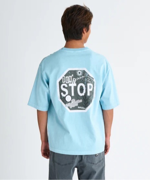 Quiksilver(クイックシルバー)の「DONT STOP ST /クイックシルバーバックプリント半袖Tシャツ(Tシャツ/カットソー・メンズ・ホワイト/ブラック/ミント/グリーン・X-LARGE/LARGE/MEDIUM)」の4枚目の写真
