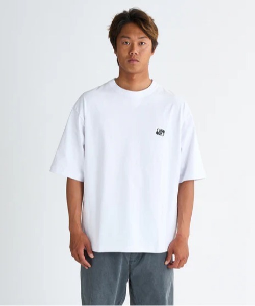 Quiksilver(クイックシルバー)の「DONT STOP ST /クイックシルバーバックプリント半袖Tシャツ(Tシャツ/カットソー・メンズ・ホワイト/ブラック/ミント/グリーン・X-LARGE/LARGE/MEDIUM)」の5枚目の写真
