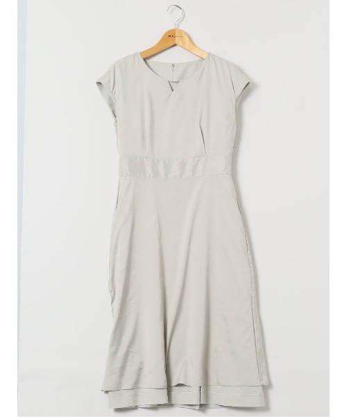 m.f.editorial（エムエフエディトリアル）の「【ストレッチ ウォッシャブル UV】m.f.エディトリアルレディース 半袖タックワンピース(セットアップ可能)（ワンピース・レディース・ベージュ・S/MEDIUM/LARGE）」の4枚目の写真