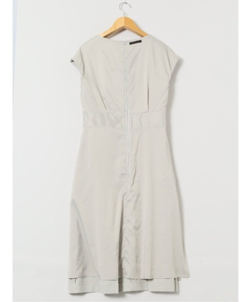 m.f.editorial（エムエフエディトリアル）の「【ストレッチ ウォッシャブル UV】m.f.エディトリアルレディース 半袖タックワンピース(セットアップ可能)（ワンピース・レディース・ベージュ・S/MEDIUM/LARGE）」の5枚目の写真