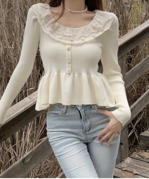 Mejoul（メジュール）の「レースペプラム フリルパールスリムリブニット（ニット/セーター・レディース・アイボリー/ブラック・F）」の18枚目の写真