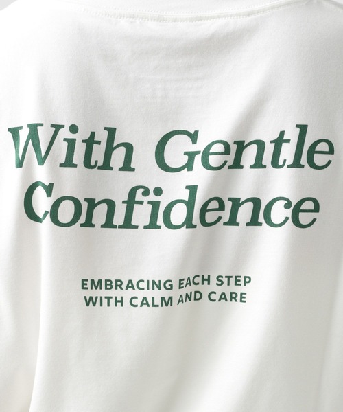 BAYFLOW(ベイフロー)の「アソートロゴショートスリーブT(Tシャツ/カットソー・レディース・オフホワイト/グリーン/グレイッシュベージュ/ブラック/ホワイト系2/ベージュ系2/ボルドー/パープル・MEDIUM/SMALL)」の14枚目の写真