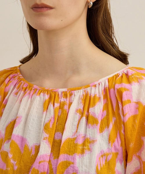 ROPE'（ロペ）の「【DEVEAUX（デヴォー）】別注ボカシフラワーウエストギャザーワンピース/洗える（ワンピース・レディース・ブラウン系その他2/オレンジ系その他・FREE）」の10枚目の写真