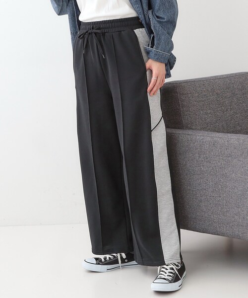 Cutie Blonde（キューティーブロンド）の「【洗える/S-LL】スウェットライン配色イージーパンツ（その他パンツ・レディース・ブラック/ライトグレー・01/02/03/04）」の2枚目の写真