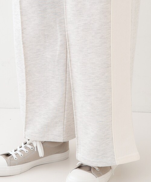 Cutie Blonde（キューティーブロンド）の「【洗える/S-LL】スウェットライン配色イージーパンツ（その他パンツ・レディース・ブラック/ライトグレー・01/02/03/04）」の16枚目の写真