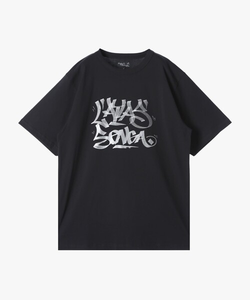 agnes b.(アニエスベー)の「メンズ オーガニックコットン プリント 半袖 アーティスト Tシャツ "L'Atlas"(Tシャツ/カットソー・メンズ・ブラック・1/2/3)」の1枚目の写真