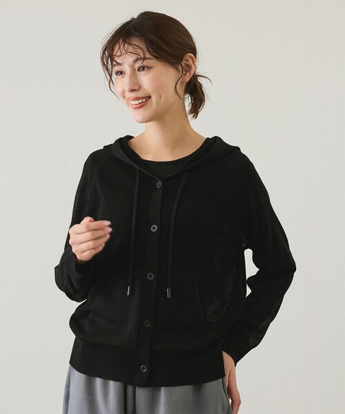 Jayro(ジャイロ)の「フード付ニットカーディガン(カーディガン/ボレロ・レディース・ベージュ/ブラック/ホワイト/グリーン・FREE)」の2枚目の写真