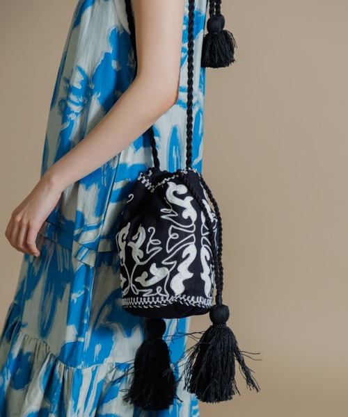 WOMEN】LEIN コットンリネンアリ刺繍巾着バッグ（ショルダー