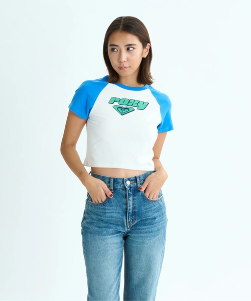 ROXY(ロキシー)の「SUN OVER /ロキシーロゴショート丈(短丈)半袖Tシャツ(Tシャツ/カットソー・レディース・カーキ/ブルー/ネイビー・MEDIUM/LARGE/SMALL)」の19枚目の写真