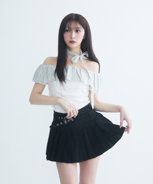 TITTY&CO.（ティティーアンドコー）の「ギンガムフリルオフショルトップス半袖（Tシャツ/カットソー・レディース・ブラック/アイボリー/グレー・FREE）」の12枚目の写真