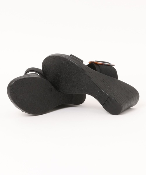 ITALIAN SHOEMAKERS(イタリアンシューメーカー)の「【ITALIAN SHOEMAKERS】べっ甲風バックルサンダル(952326)(サンダル・レディース・ベージュ/ブラック・35/36/37/38/39)」の8枚目の写真