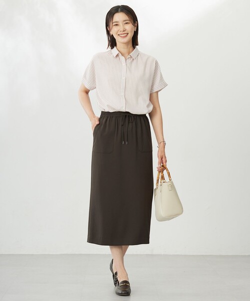 J.PRESS(ジェイプレス)の「【洗える・接触冷感】ドビー強撚ストライプ シャツ ブラウス(シャツ/ブラウス・レディース・ネイビー系1/ピンク系1・9/11)」の7枚目の写真