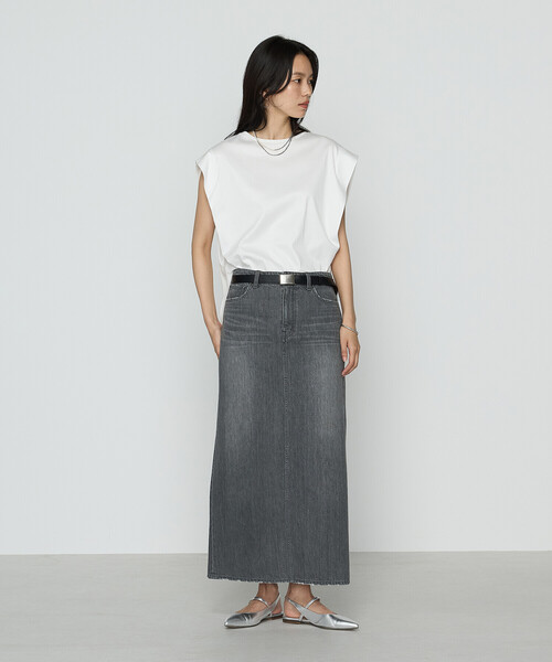 K.T KIYOKO TAKASE（キヨコタカセ）の「コットン強撚ポンチ ショルダータックTシャツ（Tシャツ/カットソー・レディース・ロイヤルブルー/ベージュ/ブラック/ブラウン/ホワイト/ネイビー・9号/7号）」の10枚目の写真