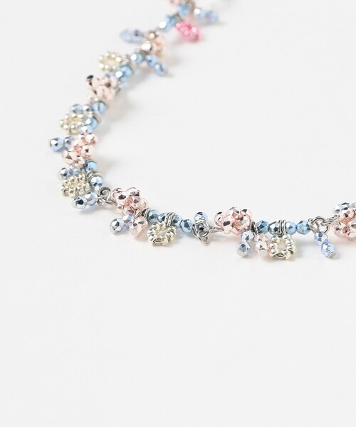 Ray BEAMS（レイビームス）の「LOTUS PINK / twinkle リトル フラワー ネックレス（ネックレス・レディース・シルバー/サックスブルー・ONE SIZE）」の5枚目の写真