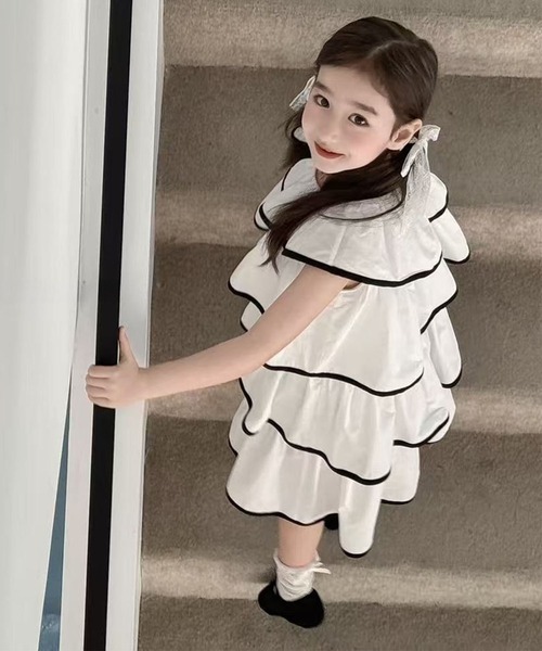 aimoha(アイモハ)の「【aimoha-KIDS-】フリルティアードワンピース (SS)(ワンピース・キッズ・ホワイト・110/120/130/140/150)」の8枚目の写真