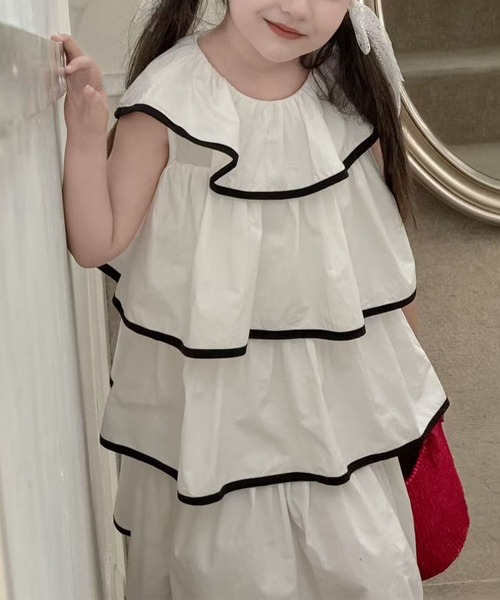 aimoha(アイモハ)の「【aimoha-KIDS-】フリルティアードワンピース (SS)(ワンピース・キッズ・ホワイト・110/120/130/140/150)」の5枚目の写真