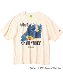 FRUIT OF THE LOOM | 【SESAME STREET×FOTL】Photo T-Shirt C クルーネックプリントTシャツ(Tシャツ/カットソー)