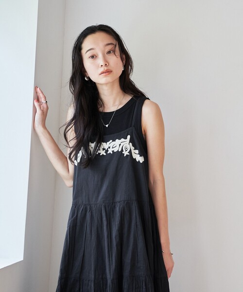 coen(コーエン)の「【Lipa別注】 モチーフ刺繍キャミワンピース(ワンピース・レディース・ブラック/オレンジ・FREE)」の7枚目の写真