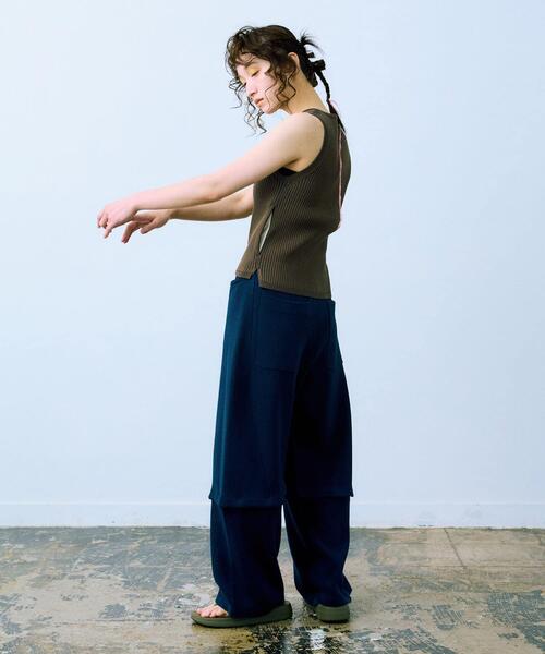 THE GOODLAND MARKET(ザグッドランドマーケット)の「cwtch SLEEVE LESS ZIPTOPS(ニット/セーター・レディース・グレー/アイボリー/ブラウン・FREE)」の13枚目の写真