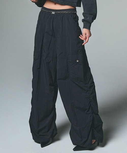 X-girl（エックスガール）の「VOLUME HEM LOOSE EASY PANTS（カーゴパンツ・レディース・ブラック/ライトグレー/ブラウン・S/M）」の14枚目の写真