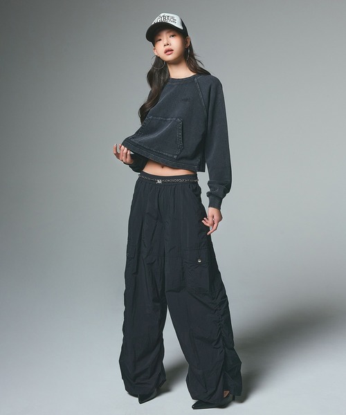 X-girl（エックスガール）の「VOLUME HEM LOOSE EASY PANTS（カーゴパンツ・レディース・ブラック/ライトグレー/ブラウン・S/M）」の15枚目の写真