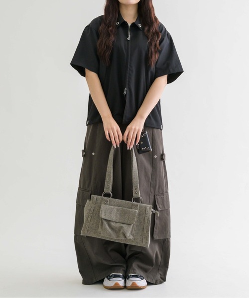 epnok（エプノック）の「【EPNK】Nep yarn mini boston bag / ネップヤーンミニボストンバッグ（ハンドバッグ・メンズ・チャコールグレー/サンドベージュ・FREE）」の22枚目の写真