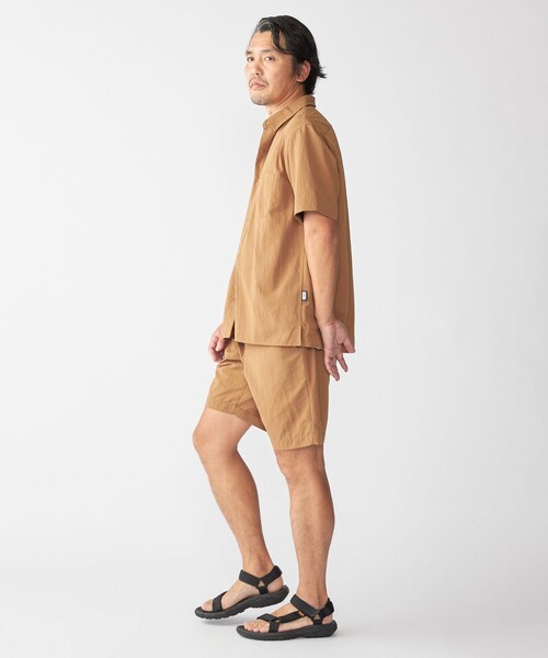SHIPS(シップス)の「SHIPS: NETPLUS(R) ショートスリーブ シャツ(シャツ/ブラウス・メンズ・ブラック/ライトグレー/キャメル・SMALL/MEDIUM/LARGE/X-LARGE)」の22枚目の写真